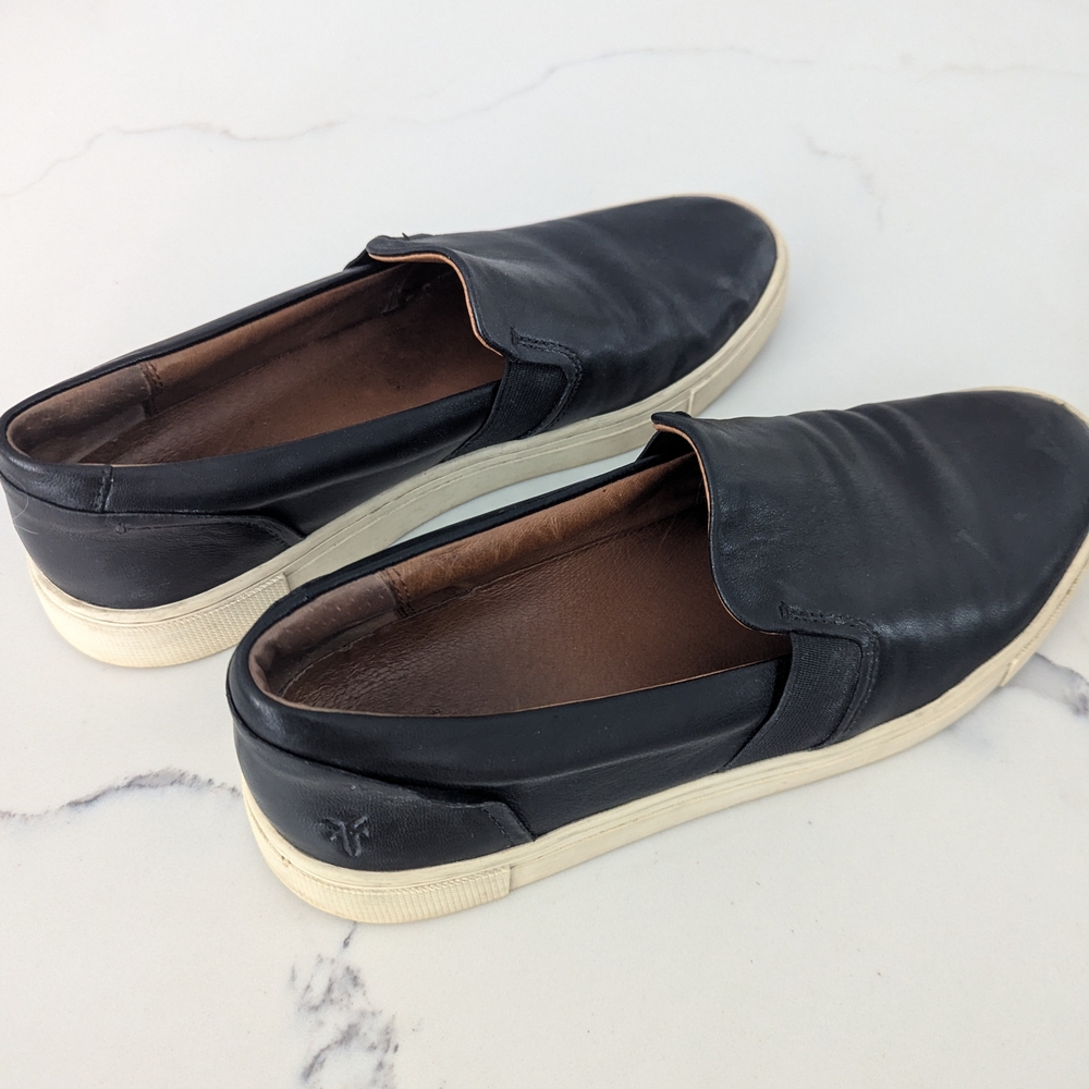 FRYE AND CO. Black Slip Ons